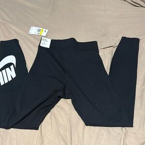 Women’s Nike leggings black small
